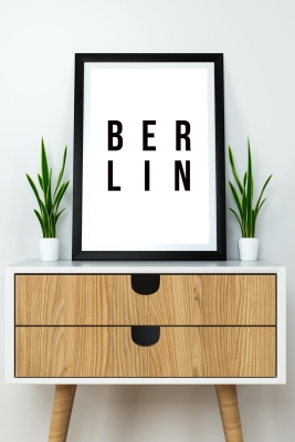 Tek Parça Çerçeve Görünümlü Yazılı Mdf Tablo "Berlin" - 1ARTAVESSAYAZ46